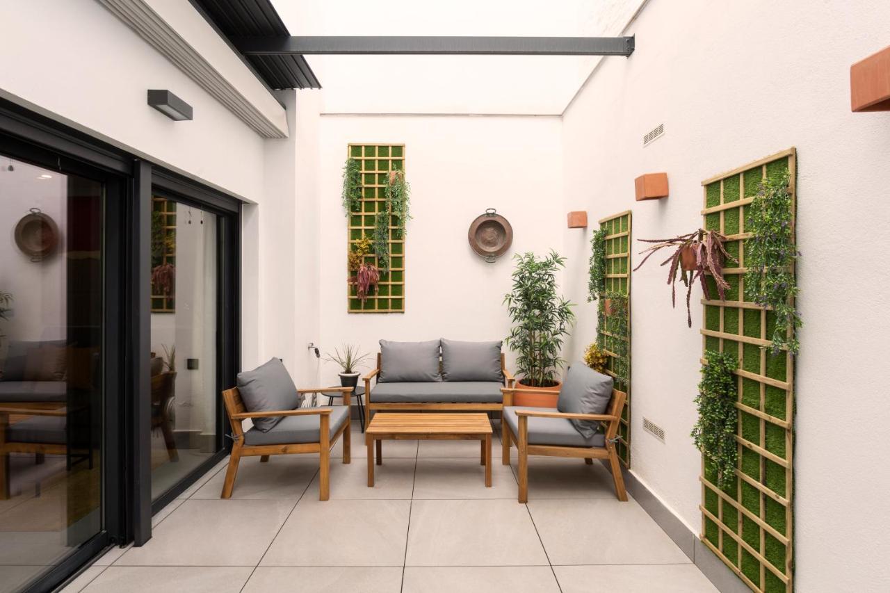 Apartamentos Bajeles Sevilla Urban Eksteriør bilde
