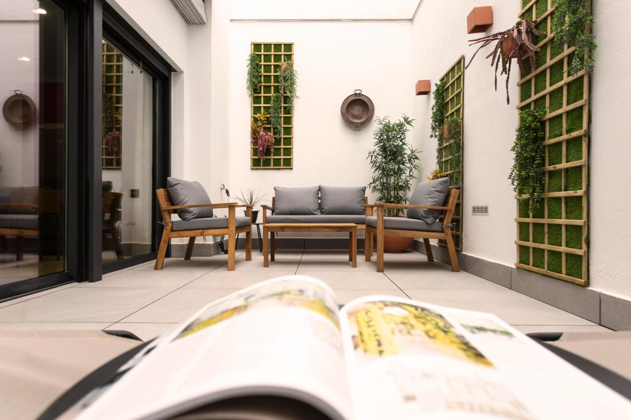 Apartamentos Bajeles Sevilla Urban Eksteriør bilde