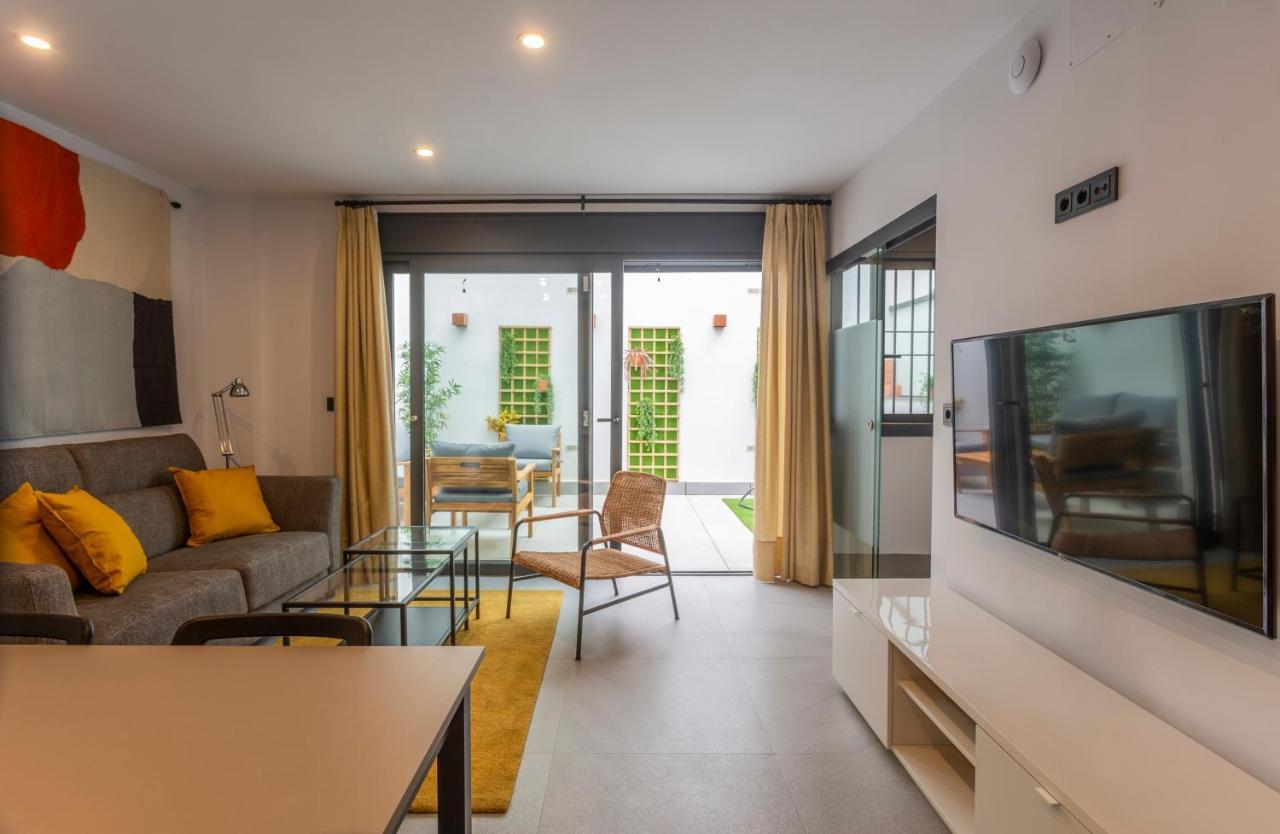 Apartamentos Bajeles Sevilla Urban Eksteriør bilde