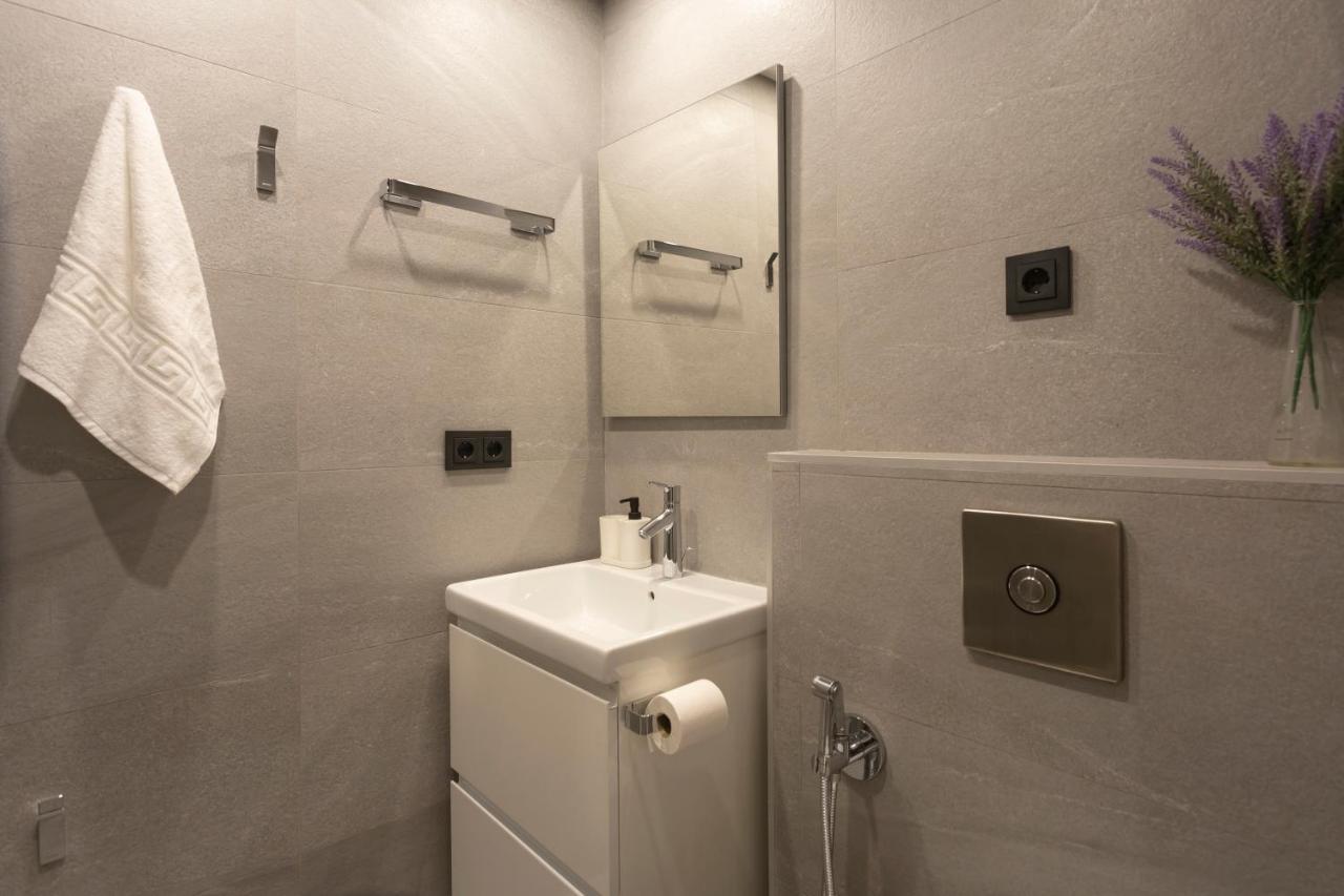 Apartamentos Bajeles Sevilla Urban Eksteriør bilde