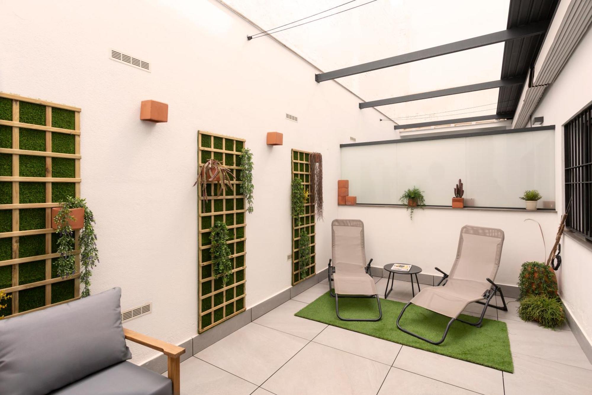 Apartamentos Bajeles Sevilla Urban Eksteriør bilde