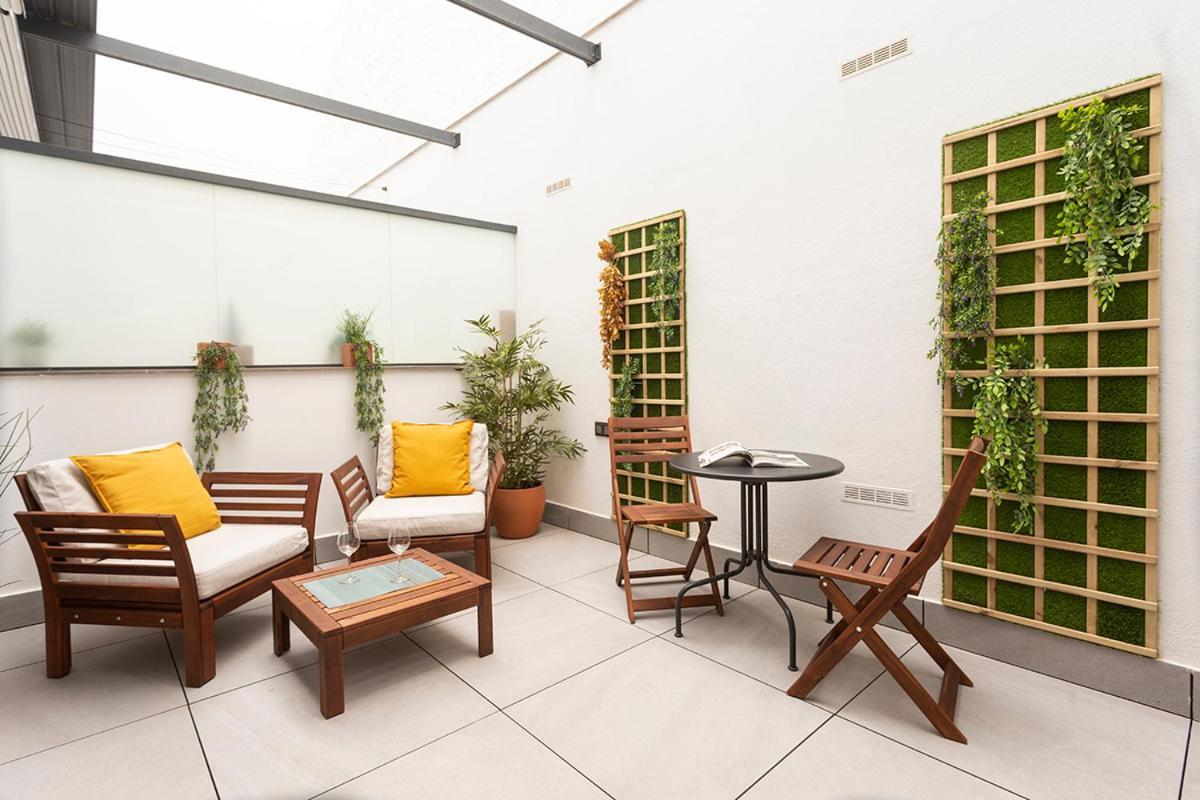 Apartamentos Bajeles Sevilla Urban Eksteriør bilde