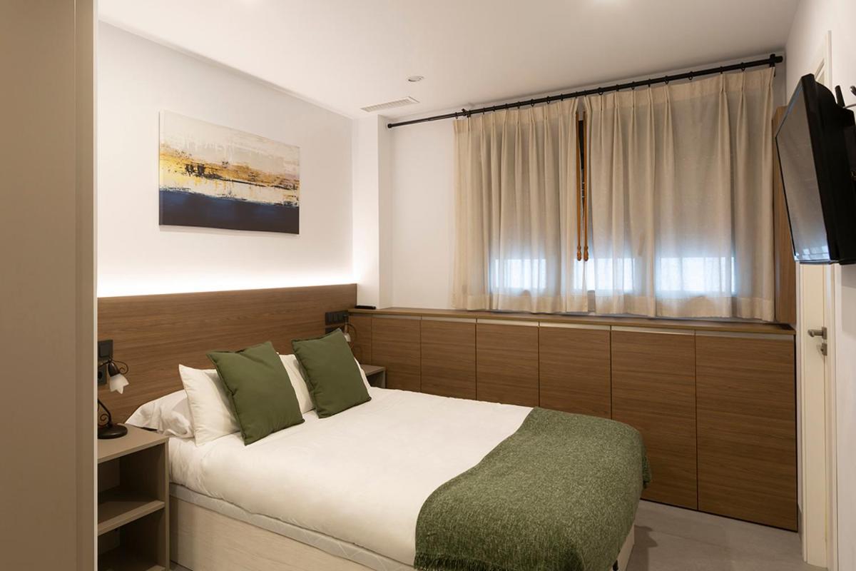 Apartamentos Bajeles Sevilla Urban Eksteriør bilde