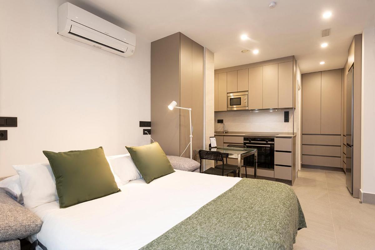 Apartamentos Bajeles Sevilla Urban Eksteriør bilde