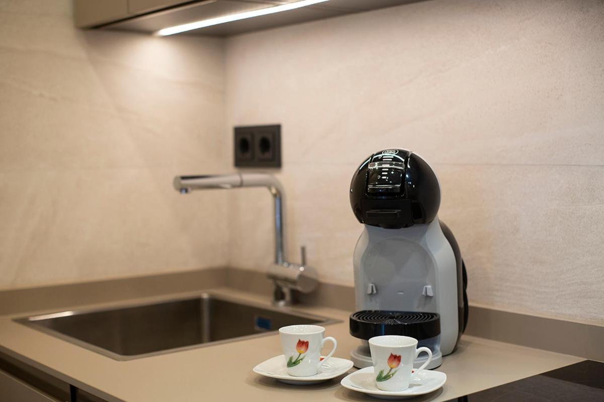 Apartamentos Bajeles Sevilla Urban Eksteriør bilde