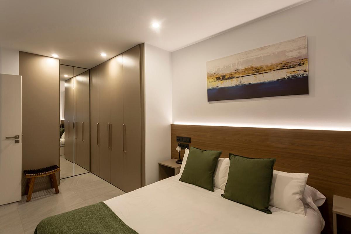 Apartamentos Bajeles Sevilla Urban Eksteriør bilde