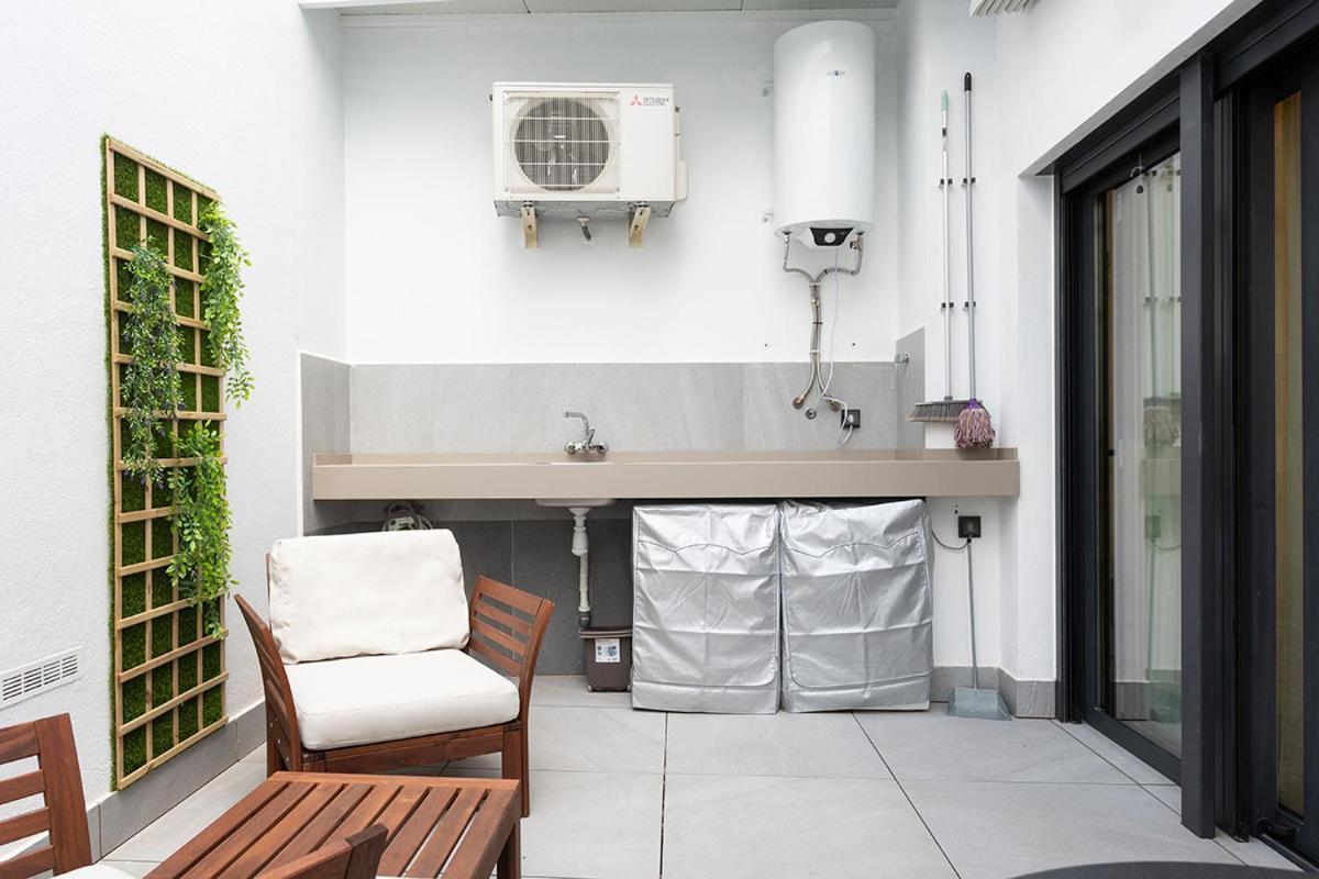 Apartamentos Bajeles Sevilla Urban Eksteriør bilde